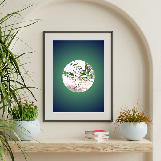Marmorierter Fine Art Print mit Rundmotiv in Grün und Rosa auf tiefem Farbverlauf