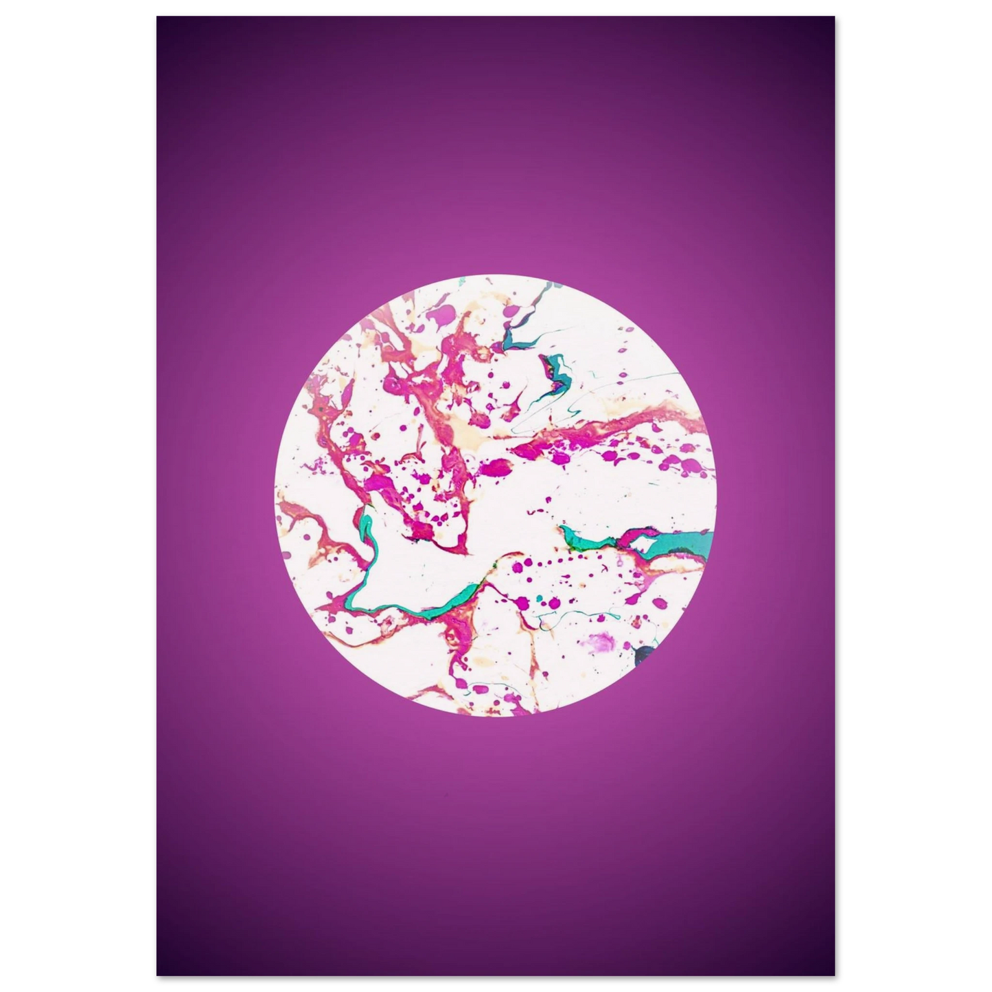 Runde, marmorierte Blütenstruktur auf Fine Art Papier mit violettem Farbverlauf